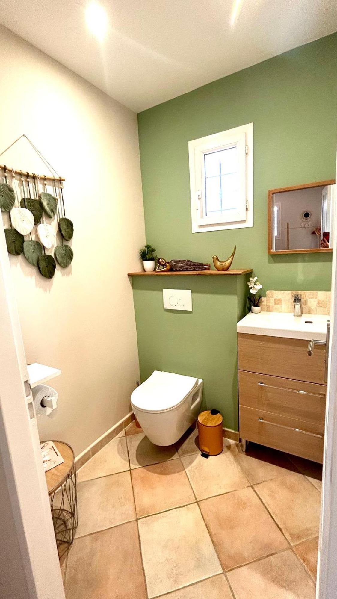 2 Hebergements - 10 Couchages - Parking, Piscine, Jacuzzi - Convivialite ロクブリューヌ・シュル・アルジャン 部屋 写真
